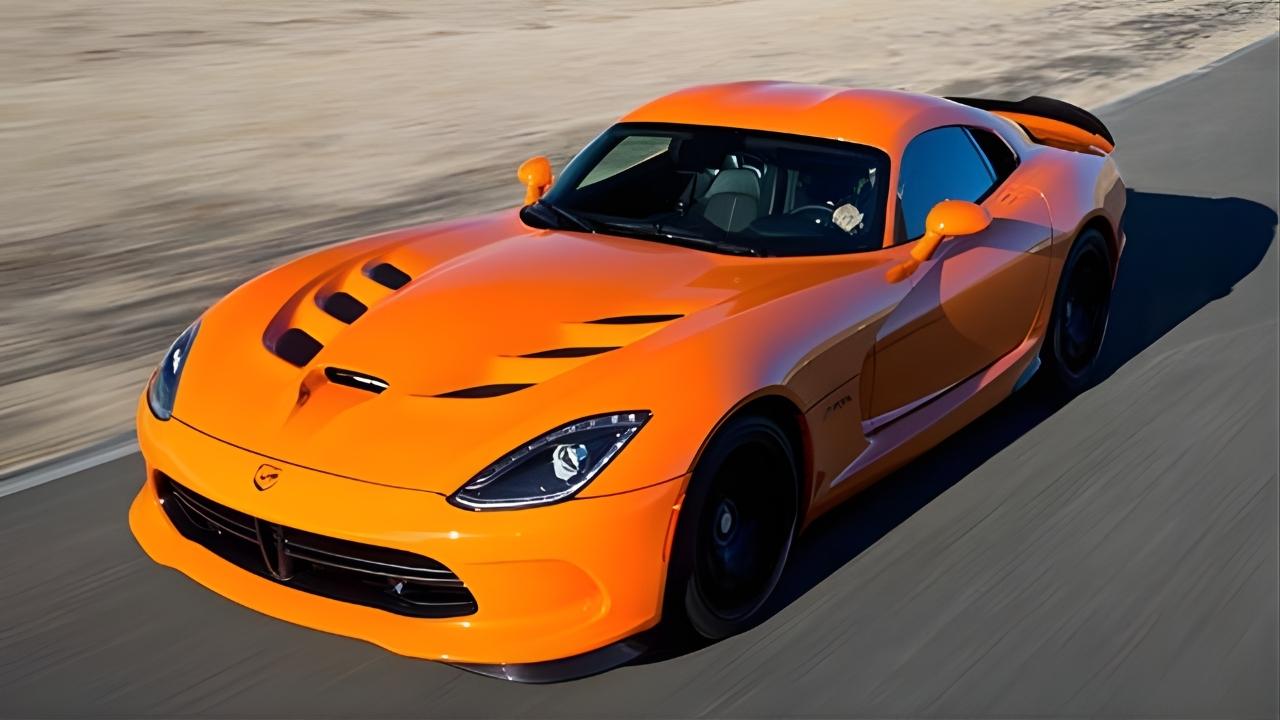 Nuevo Dodge Viper: Potencia Extrema, Diseño Agresivo y Rendimiento Superior en el Ícono Deportivo