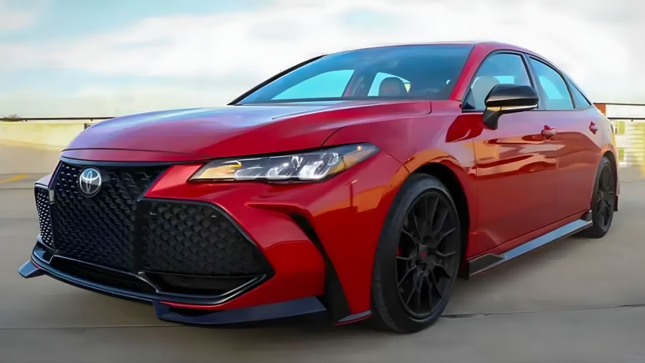 Toyota Avalon: Lujo, Confort Superior y Tecnología Moderna en un Sedán Grande y Elegante